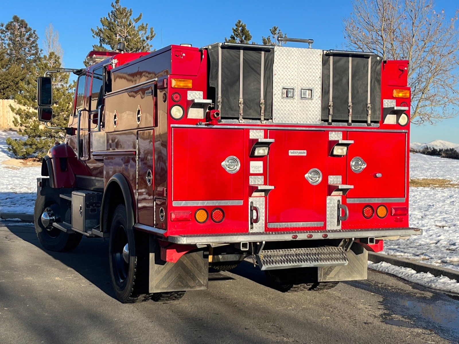 2005 International 7400 - Image 5